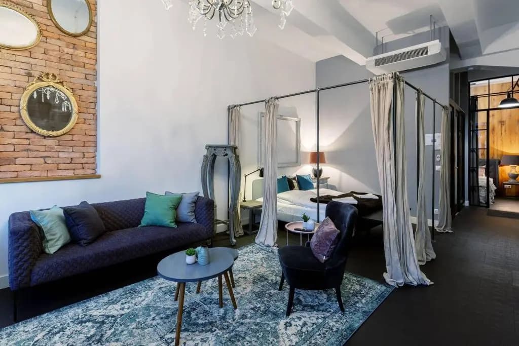 Your Instaworthy Astoria Loft Apartment - photo 3