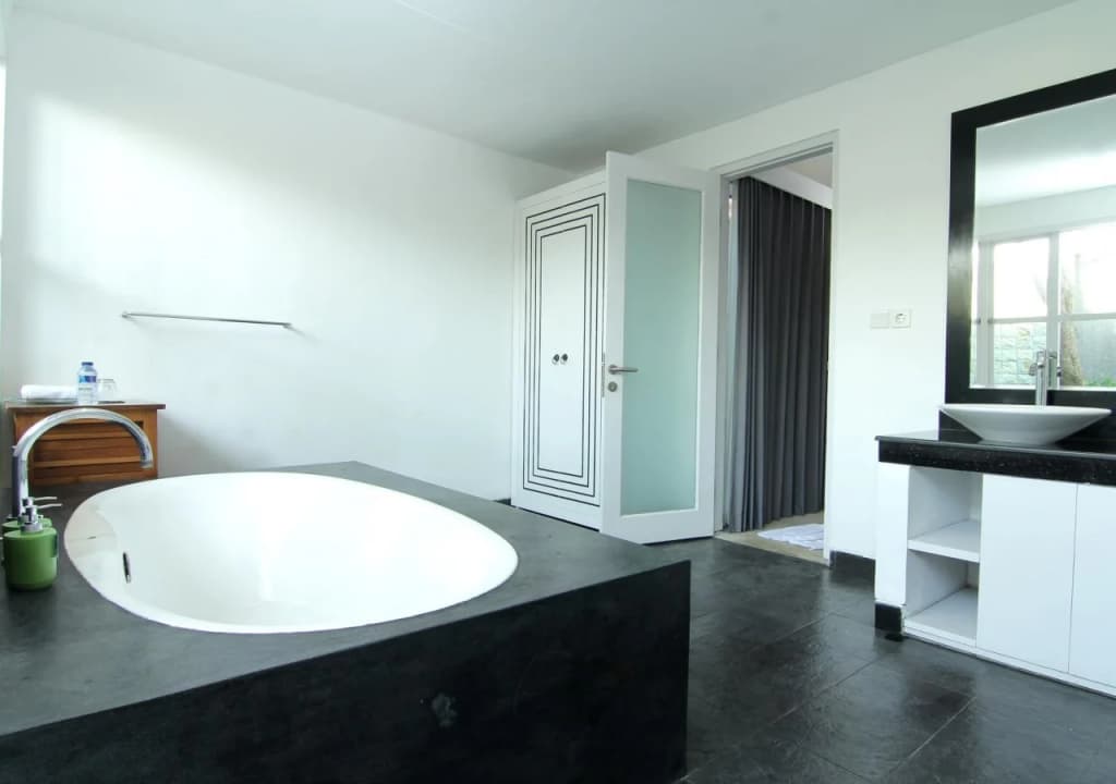 The Radian Villa - photo 8