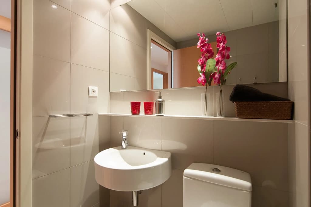 2BR refined ethnic style in Eixample - Livingstone - photo 8