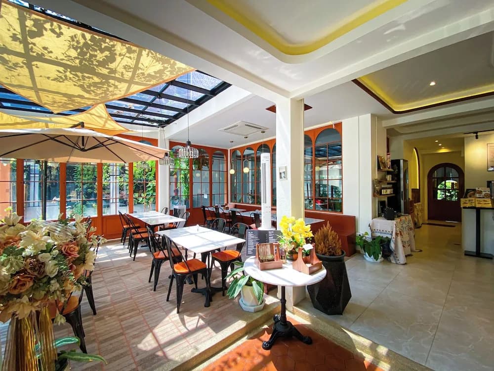 SO Zen Hotel Silom Bangkok - photo 20