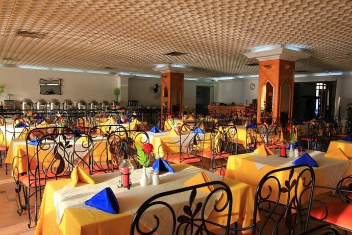 Beach Hotel Sharjah - photo 23