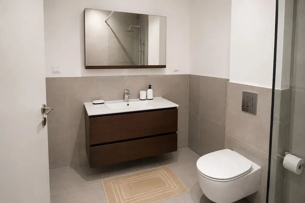 LIV - Upscale Athenian Apartment 1A - photo 7