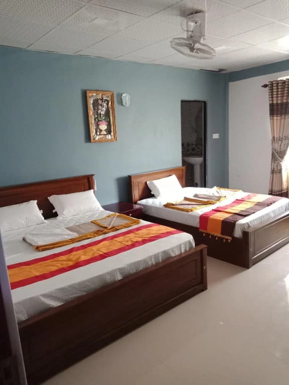 Global City Hotel - photo 4