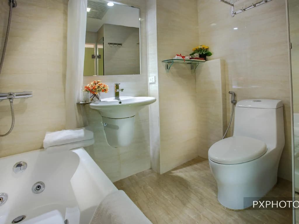 Luminous Viet Hotel - photo 7