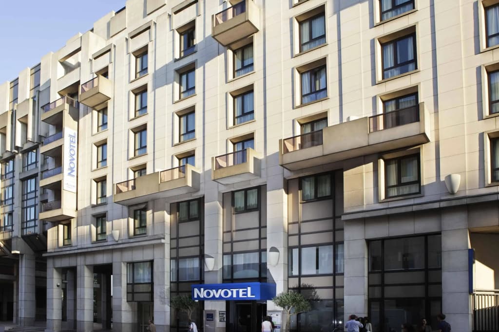 Novotel Paris Vaugirard Montparnasse - photo 1