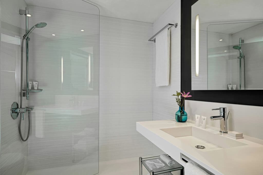 AC Hotel by Marriott Nice - photo 8