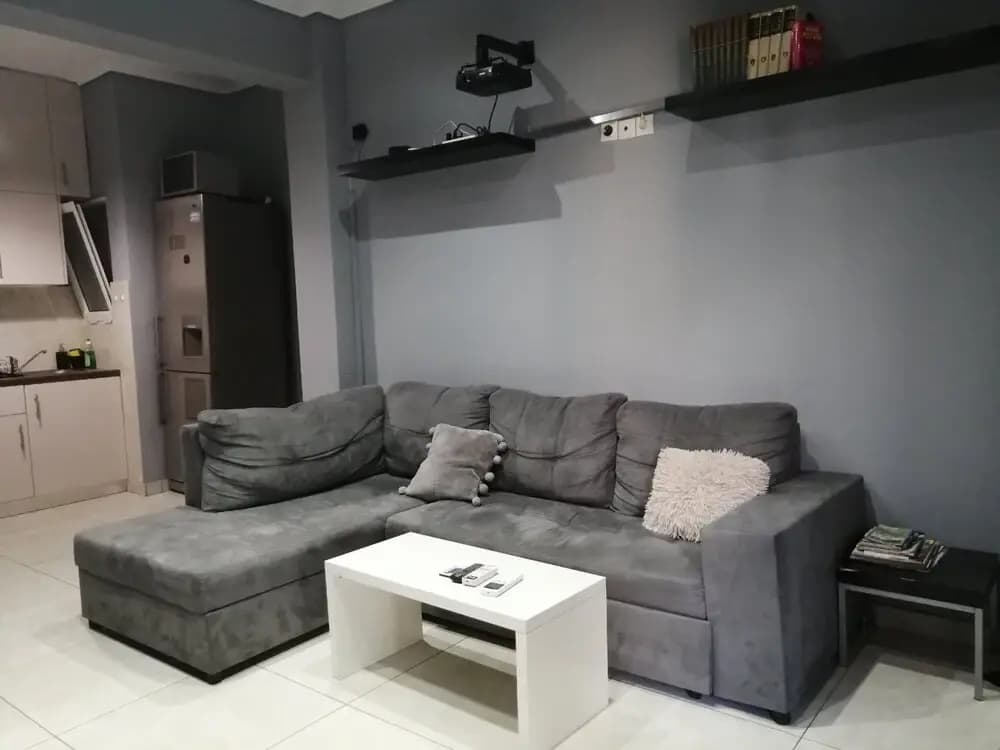 Bright And Modernized Apartment Psyri - photo 1