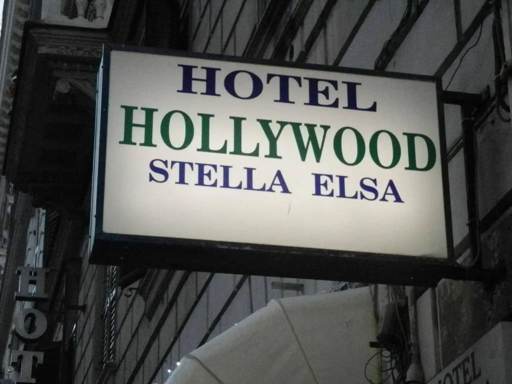Hollywood Roma - photo 1