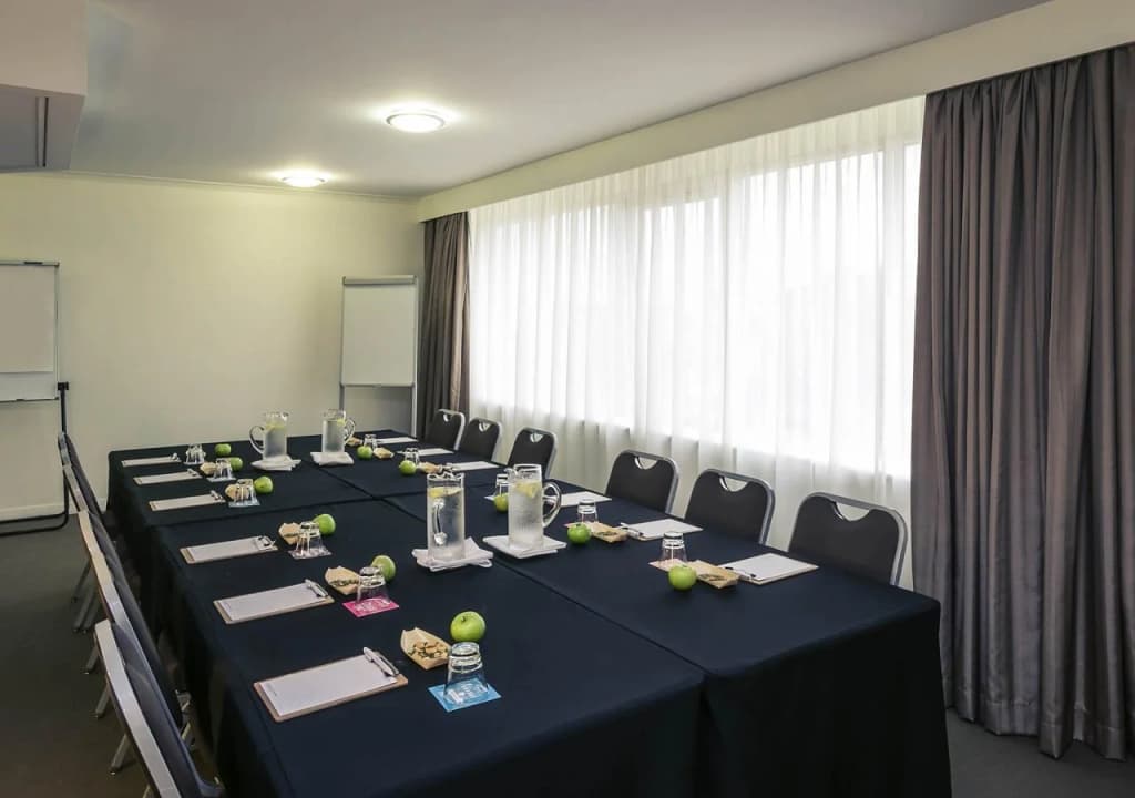 Mercure Sydney Parramatta - photo 22