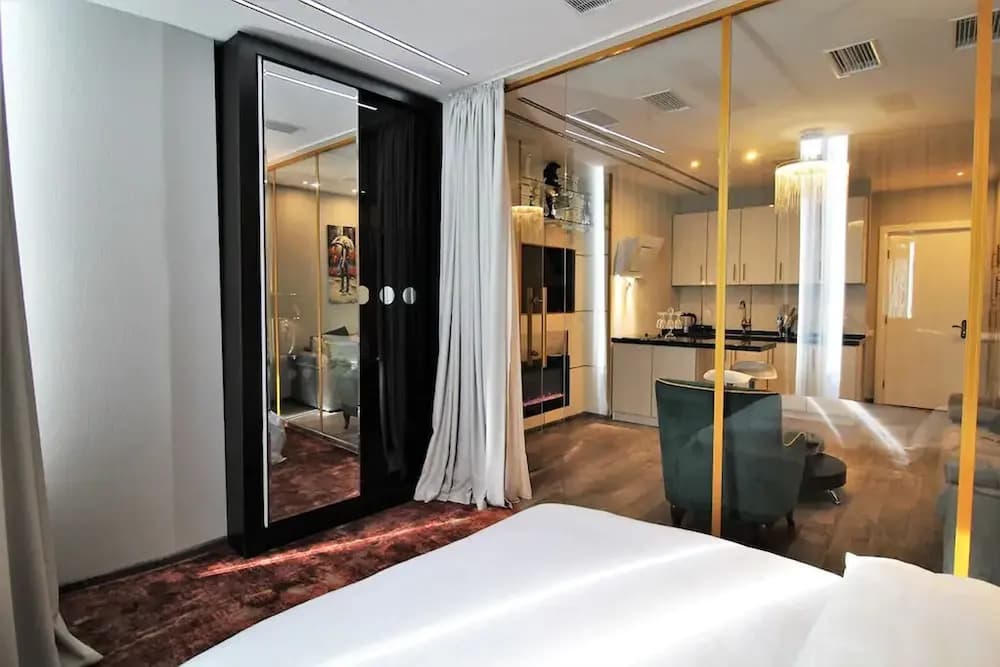 Luxury Apartments - photo 5