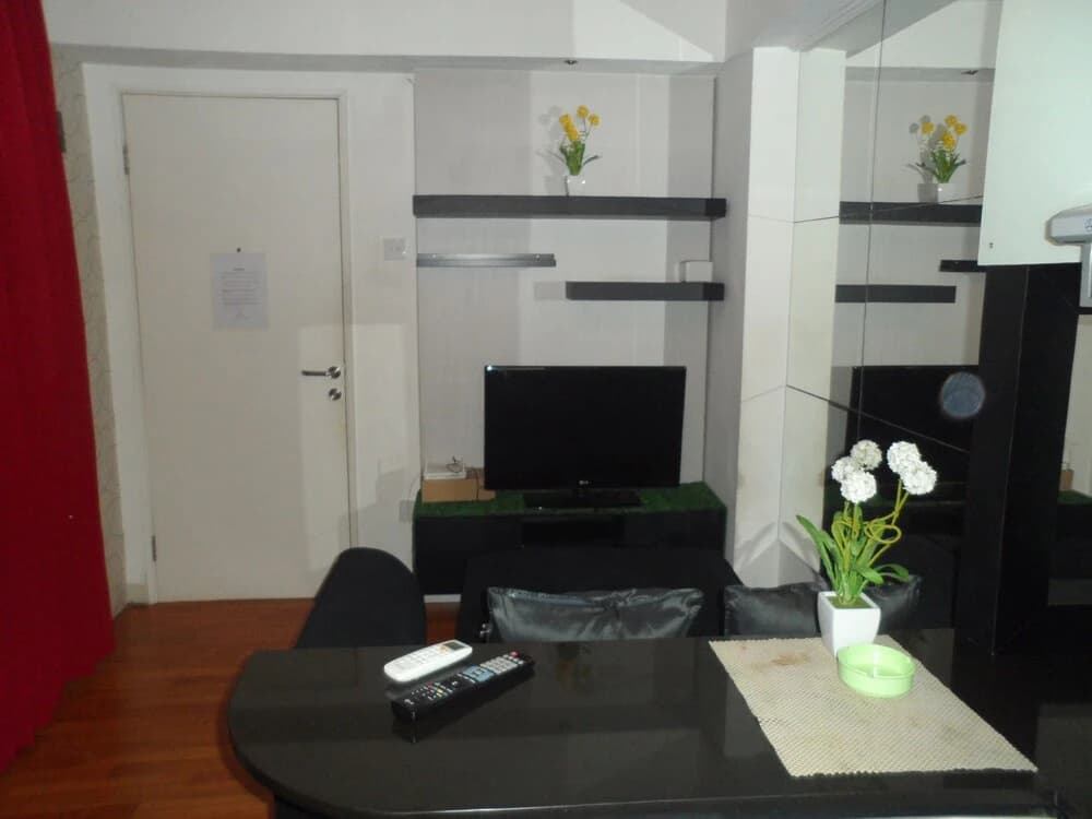 Apartment Kalibata City By Luxury Pro - photo 12