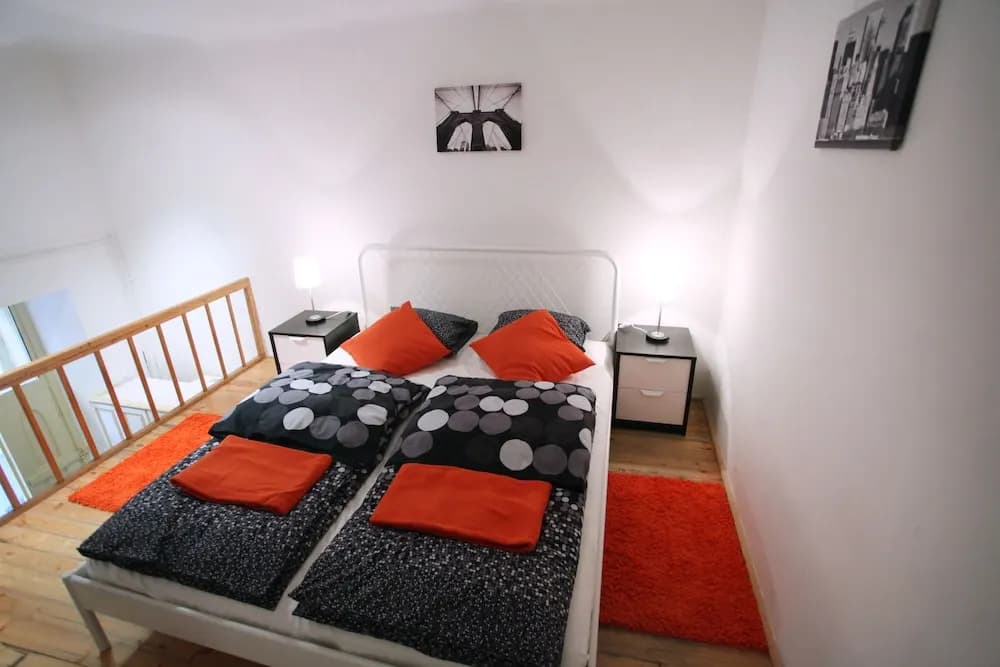 Dfive Apartments - Colorful - photo 4