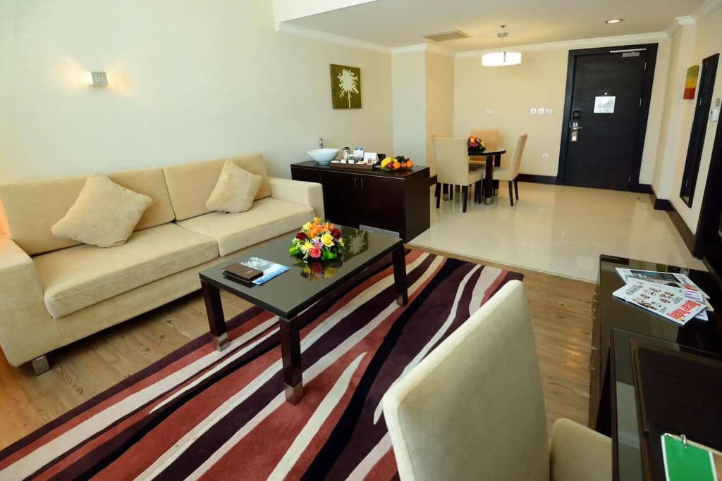 Holiday Villa Hotel And Residence City Centre Doha - photo 4