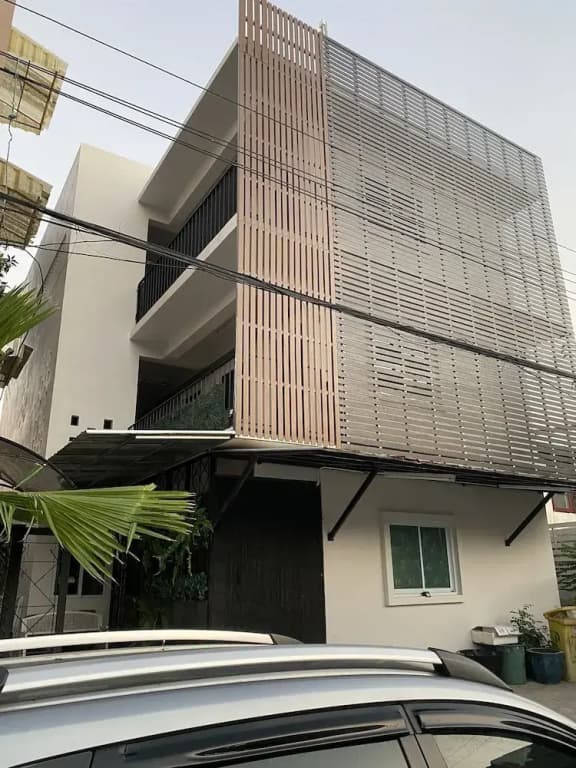 OYO 75396 Look Shine Apartment - main photo