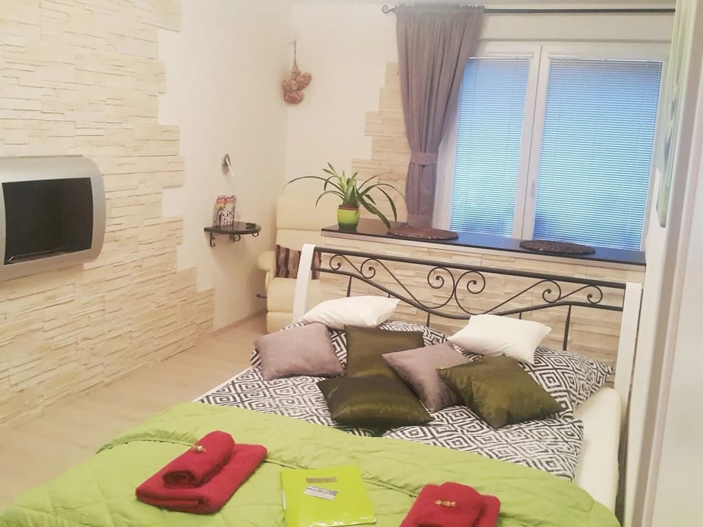 Bastien Studio near Airport - photo 3