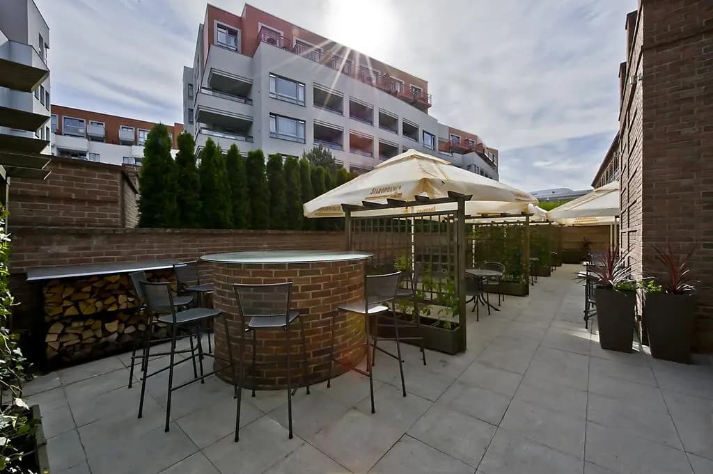 Albertov Rental Apartments - photo 15