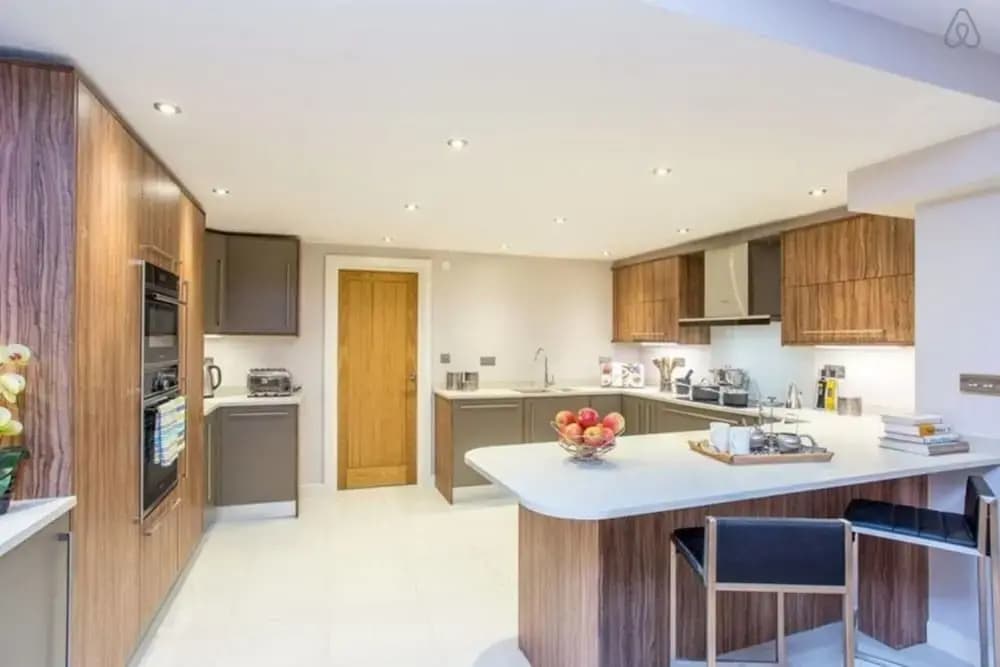 The Norfolk Escape Beautiful And Bright 4 Mews Homes With 16Bdr - photo 25