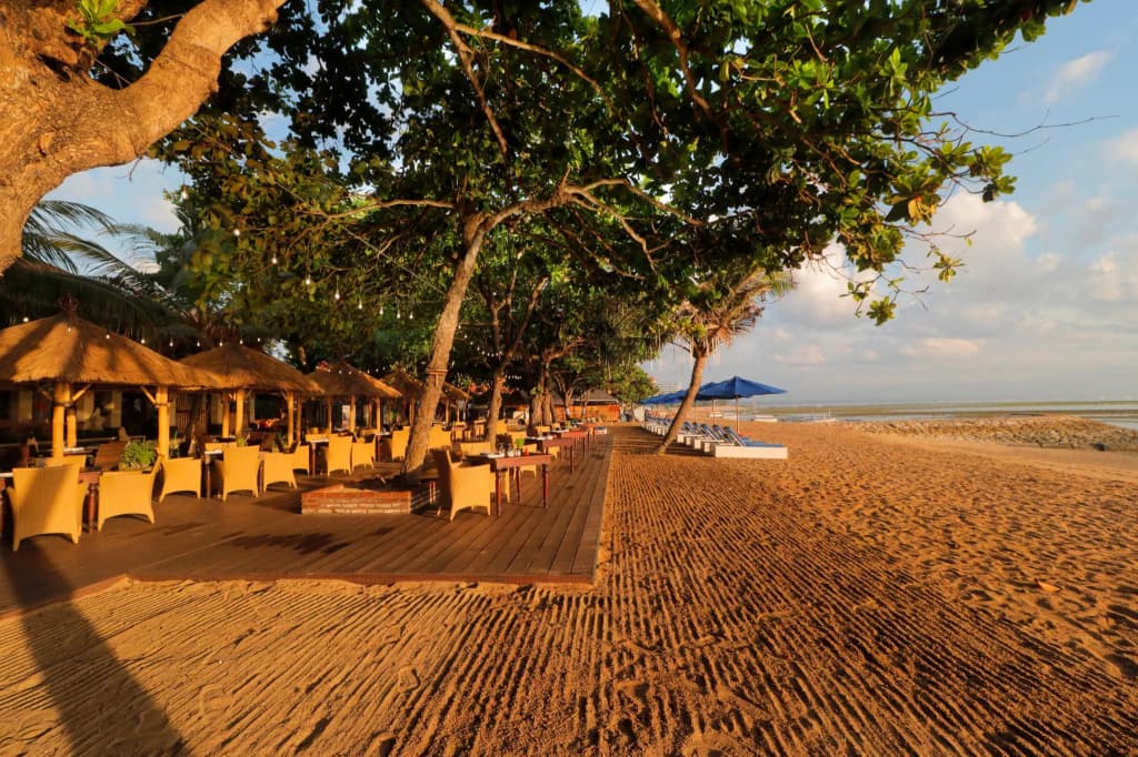 Inna Sindhu Beach - photo 24