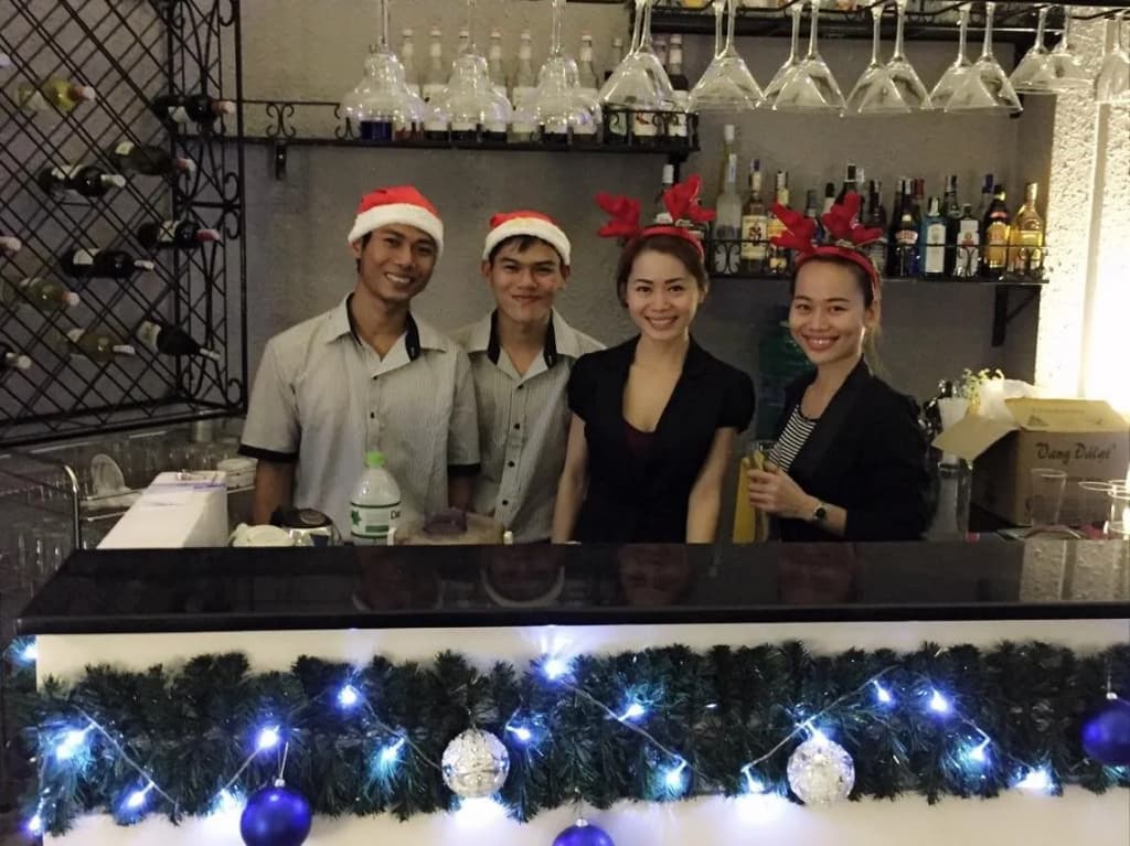 Boulevard Hotel - photo 28