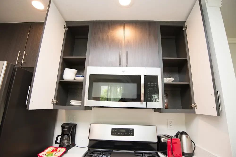 Westwood Apartments - photo 17