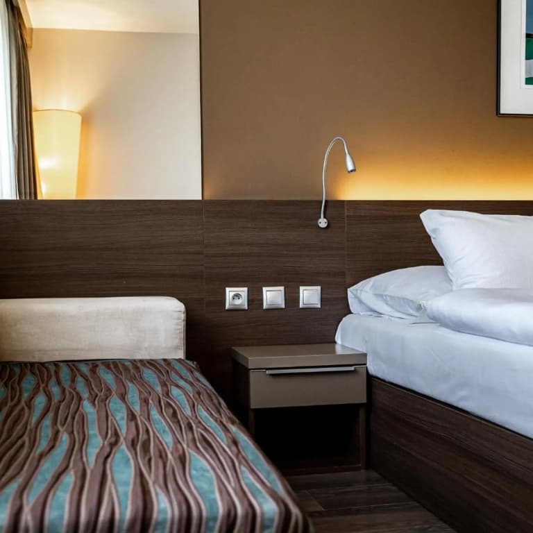 Hotel Expo - photo 42