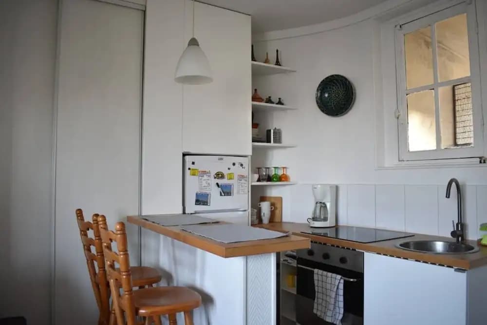 1 Bedroom Apartment With Amazing Views in Paris - photo 13