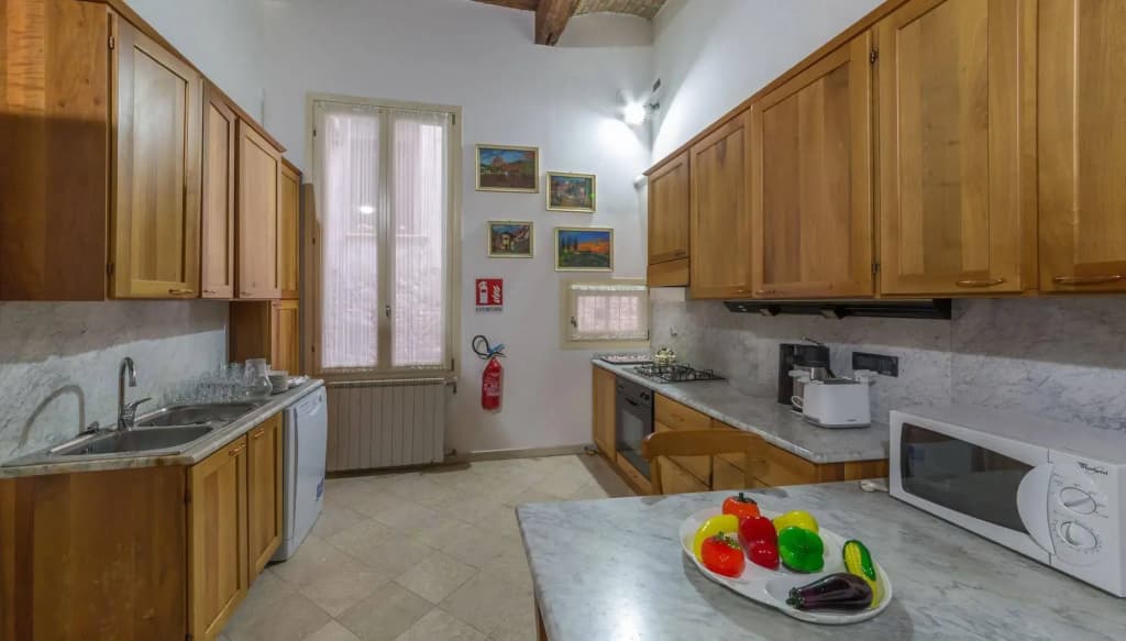 Friendly Venice Suites - photo 16