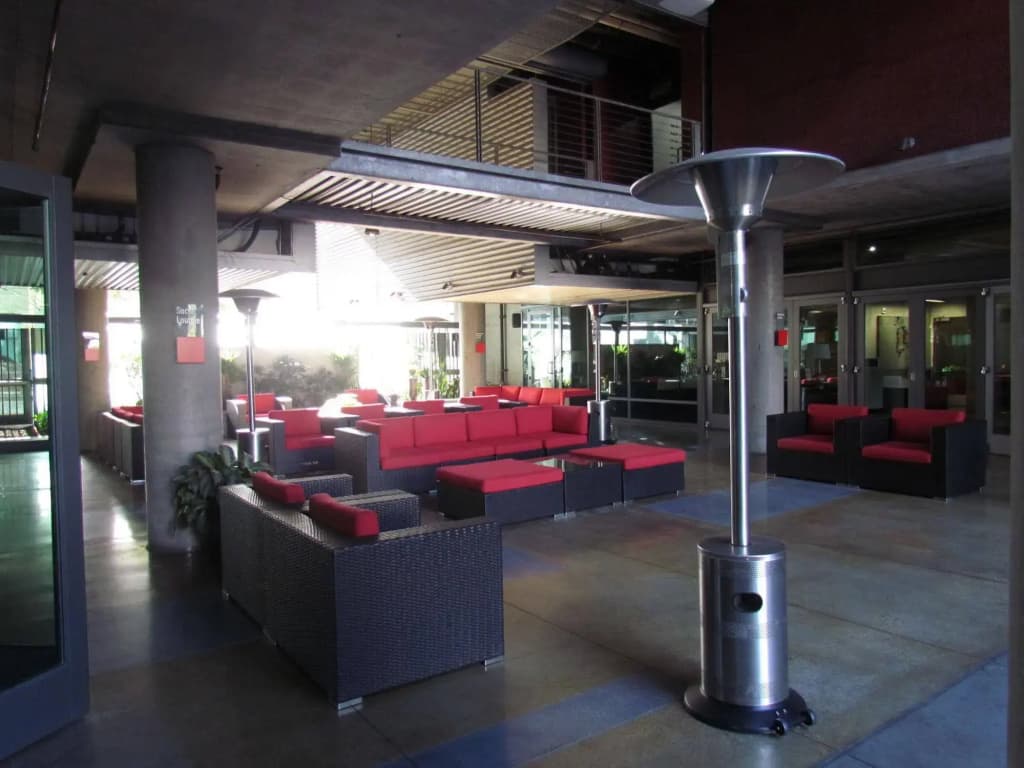 Luxury Loft Next to Staples Center - photo 1