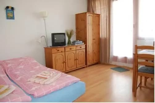 Bronson Apartman - photo 3