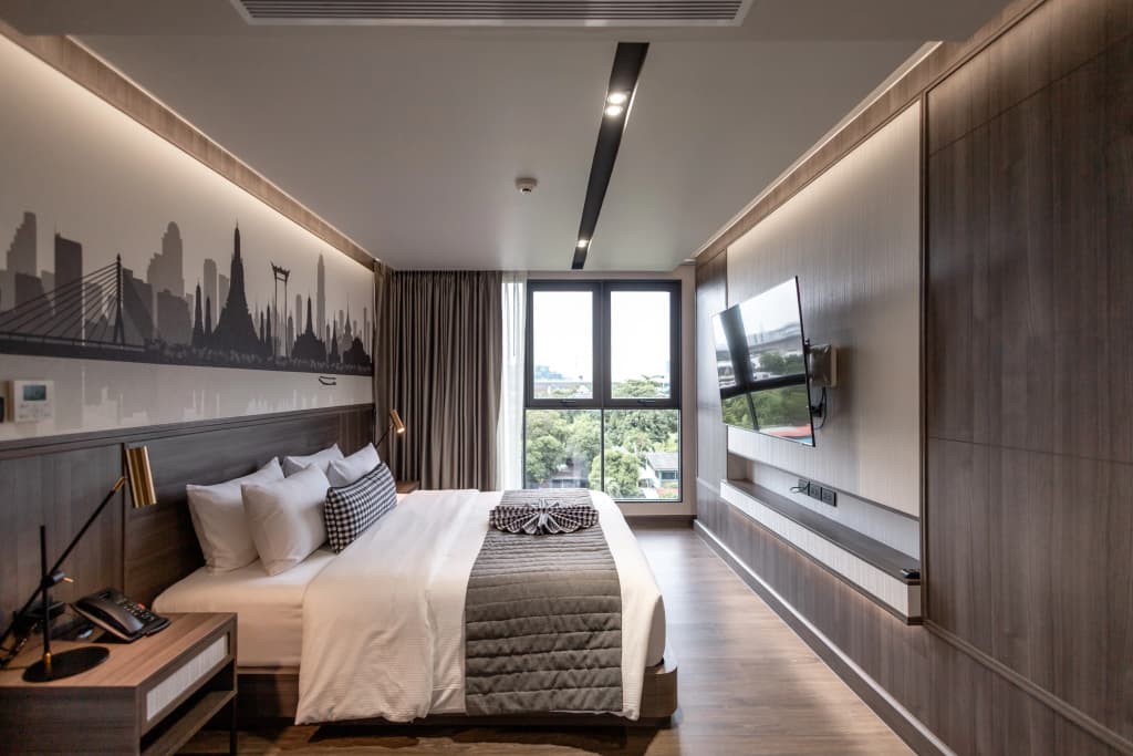 We Hotel Riverfront - photo 8