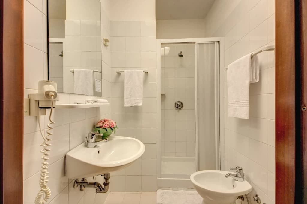 Hotel Corona - photo 9