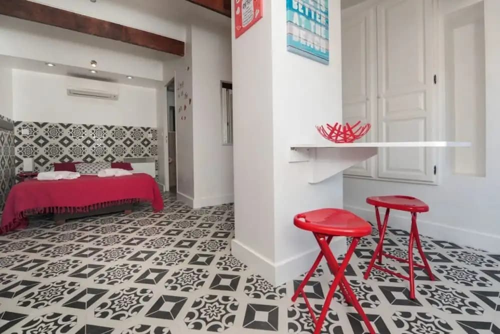 Studio Shopping Street Five Stars Holiday House - photo 3