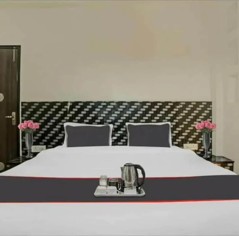 Hotel Osho Inn - photo 1