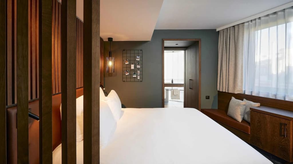 Le Bellune Paris Hotel & Spa - photo 6