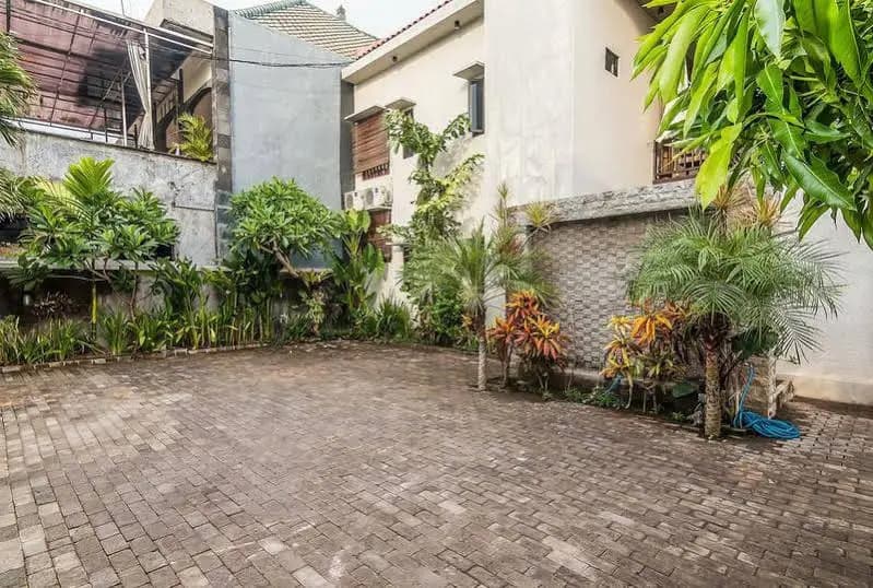 ZenRooms Seminyak Gunung Athena - photo 11