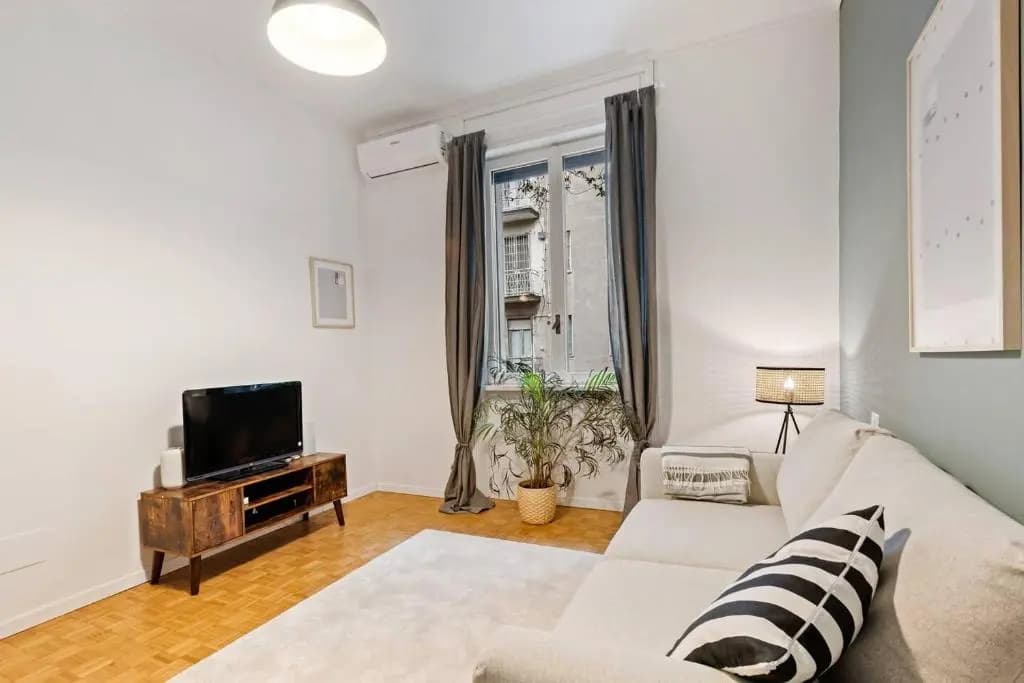 Gorgeous flat in the Design District - photo 3