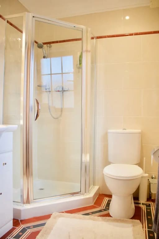 3 Bedroom Mews House - photo 8