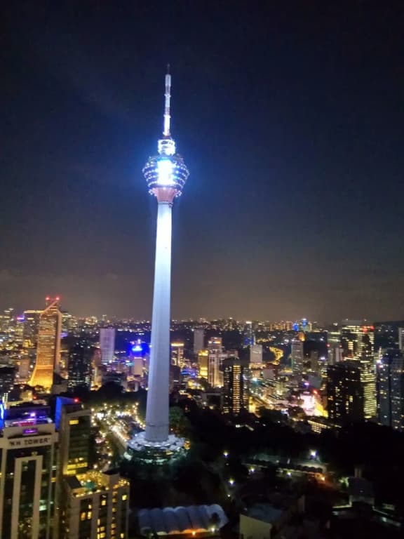 Vortex Suites KLCC by Sayang - photo 20