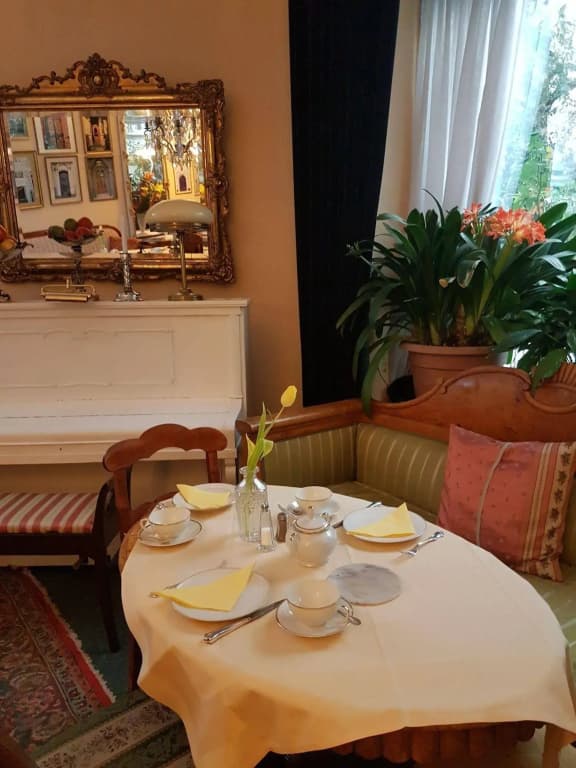 Hotel Friedenau Das Literaturhotel - photo 23