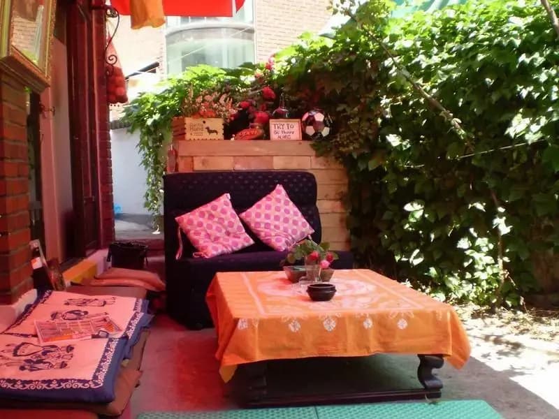 Windroad Guesthouse - photo 1