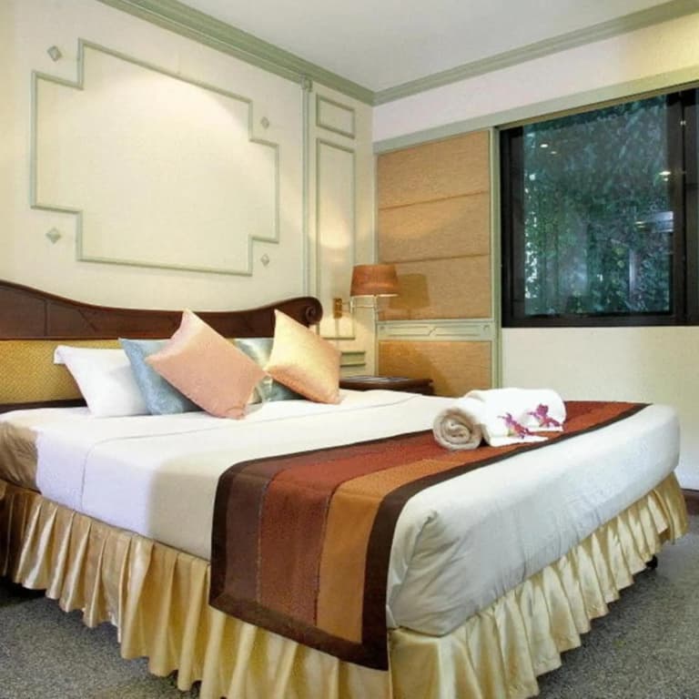 Majestic Suites - photo 28