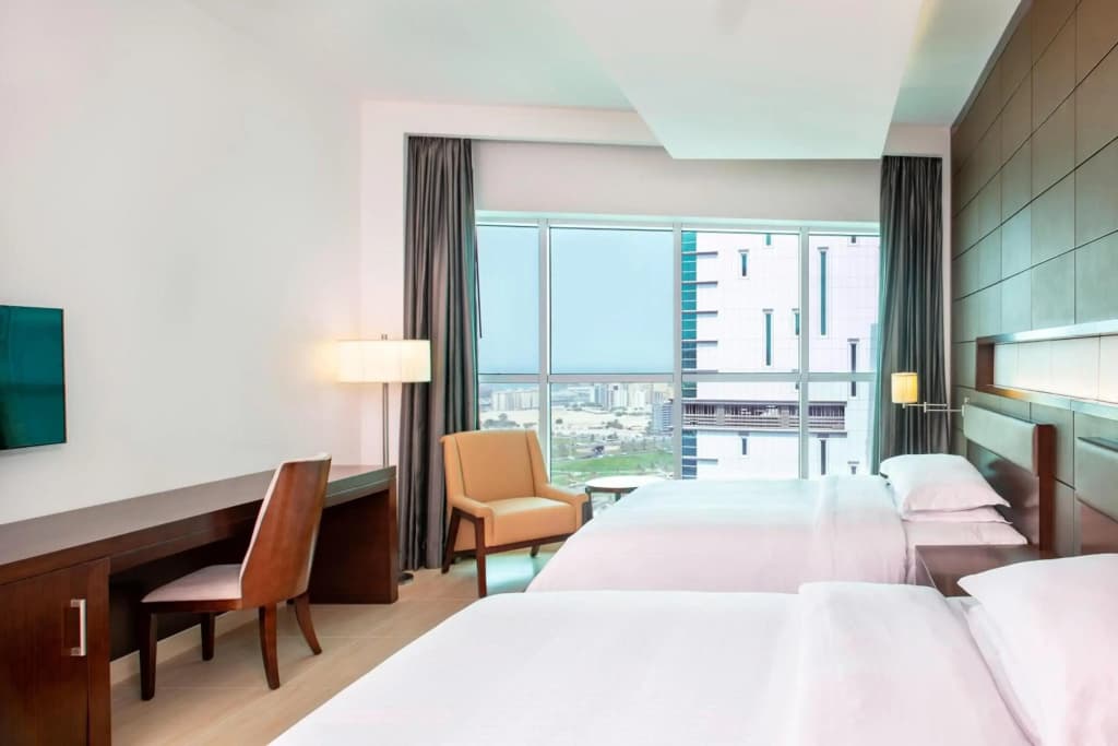 Four Points by Sheraton Sharjah Hotel - photo 7