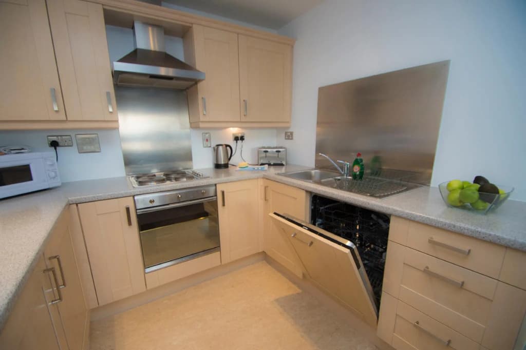 Ocean Serviced Apartments - photo 18