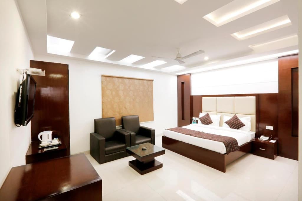 Hotel Anand Lok Inn Mahipalpur, IGI Delhi Airport - photo 8