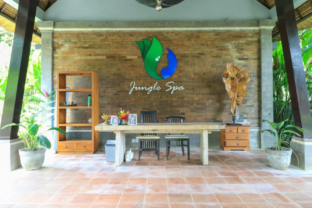 Purnama Hotel - photo 2