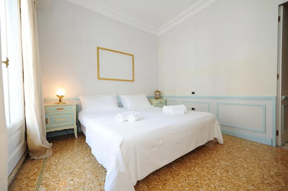 Royal Negresco - 5 Stars Holiday House - photo 7