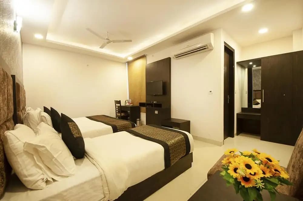 FabHotel Belwood - photo 6