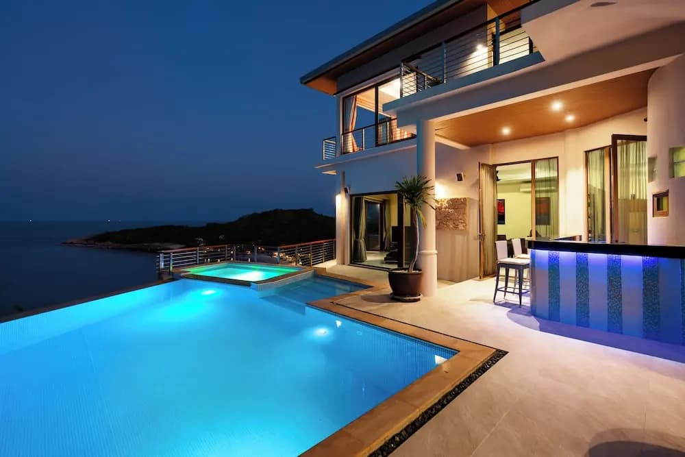 Villa Azure with Infinity Pool - photo 16