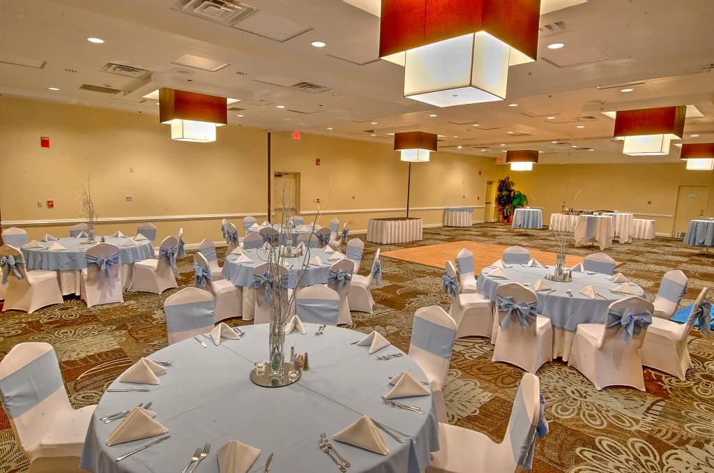 Holiday Inn Orlando East - UCF Area by IHG - photo 39
