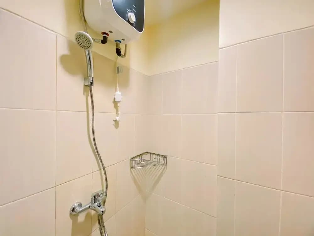 Good And Comfortable Studio At Menteng Square Apartment - photo 6